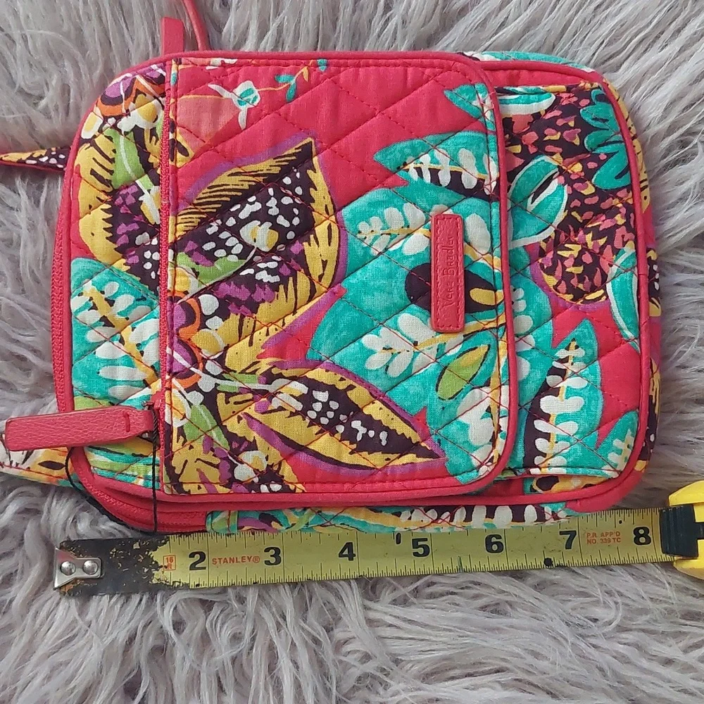 SOLD!! VERA BRADLEY - Picture 9 of 12